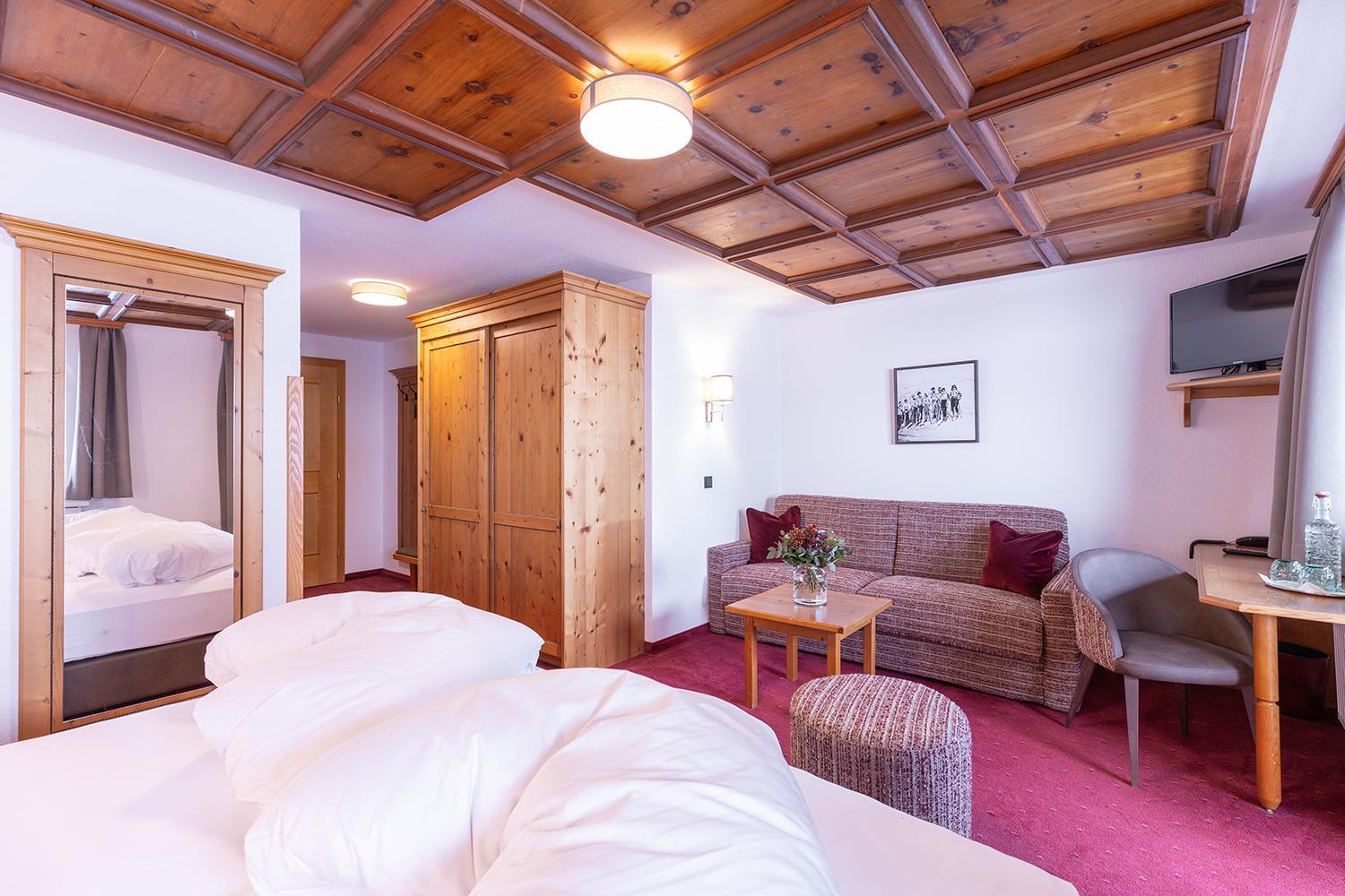 Hotel Sonnenheim Sankt Anton am Arlberg Dış mekan fotoğraf