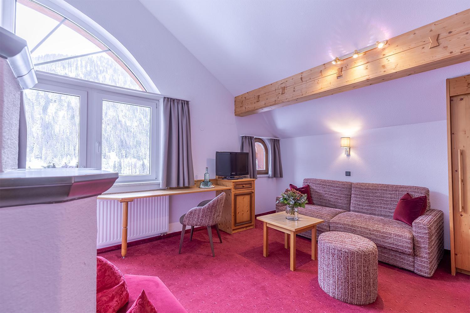 Hotel Sonnenheim Sankt Anton am Arlberg Dış mekan fotoğraf